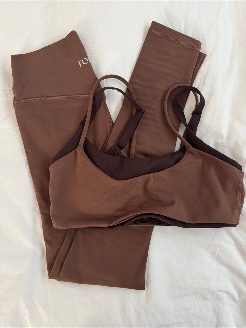 FORM SET Layered Sports Bra + Core Leggings